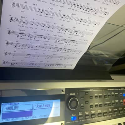 rare Roland Prelude V2 w/ Latin Collections 2000s image 10