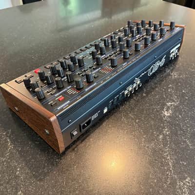 Dave Smith Instruments OB-6 Desktop 6-Voice Polyphonic Synthesizer 2017 - Present - Black image 6