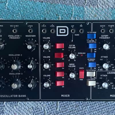 Behringer Model D Analog Synthesizer 2018 - Present - Black image 1