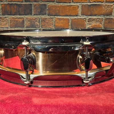 Mapex 3.6x14" Black Panther Medallion Phosphor Bronze Snare imagen 5