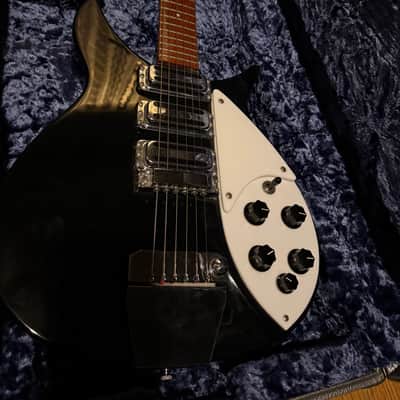 Rickenbacker 325V63 1985 - 2001 - Jetglo image 2