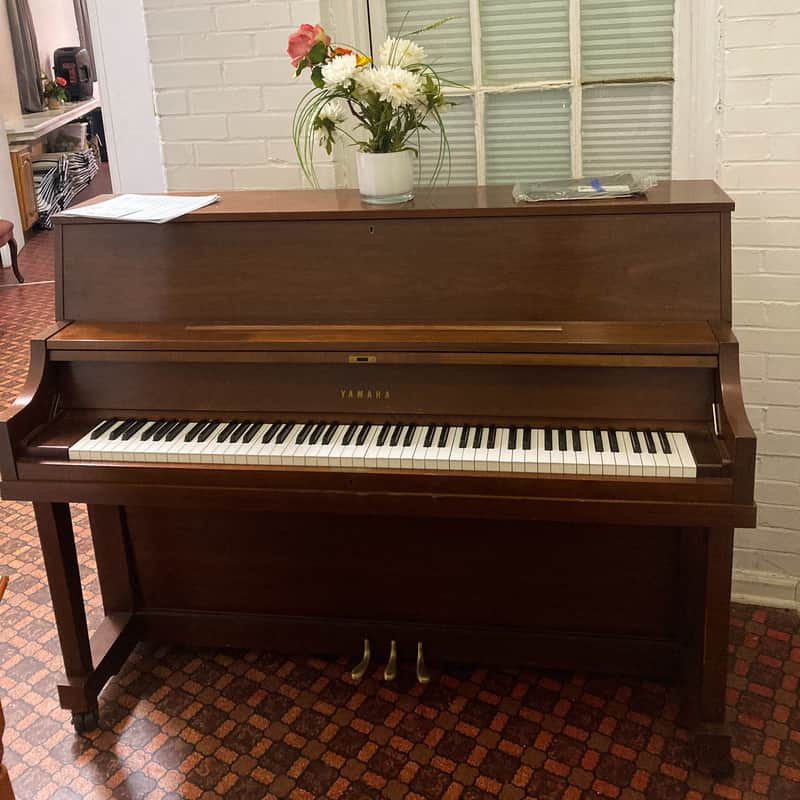 Yamaha upright piano model P22 image 1