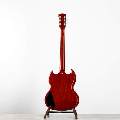 Gibson SG Standard 61 Maestro Vibrola, Vintage Cherry Sunburst | Demo image 3