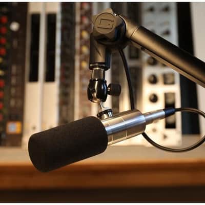 Earthworks ETHOS Streaming and Broadcasting Microphone — Silver image 6