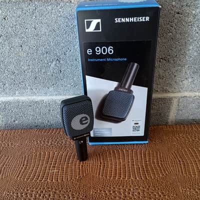 Sennheiser e906 Supercardioid Dynamic Instrument Microphone - Black image 3