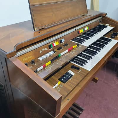 Yamaha Electone C-40 organ image 3