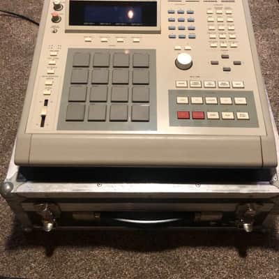 AKAI MPC3000 MPC 3000 Classic Sampler Sequencer Drum Machine image 10