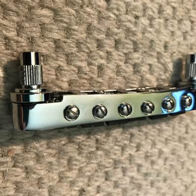 Graph Tech Resomax NV Bridge (4mm) & Tailpiece (M8) - Chrome image 6