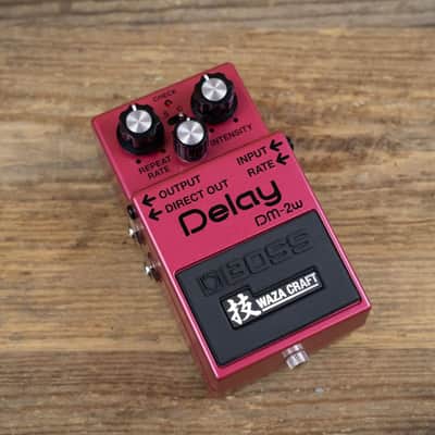 BOSS DM-2W Waza Craft Analog Delay Effects Pedal image 2