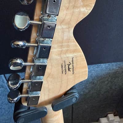 Squier Paranormal Super-Sonic 2020 - Ice Blue Metallic image 9