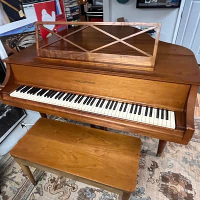 Baldwin M 1964 - Walnut image 7