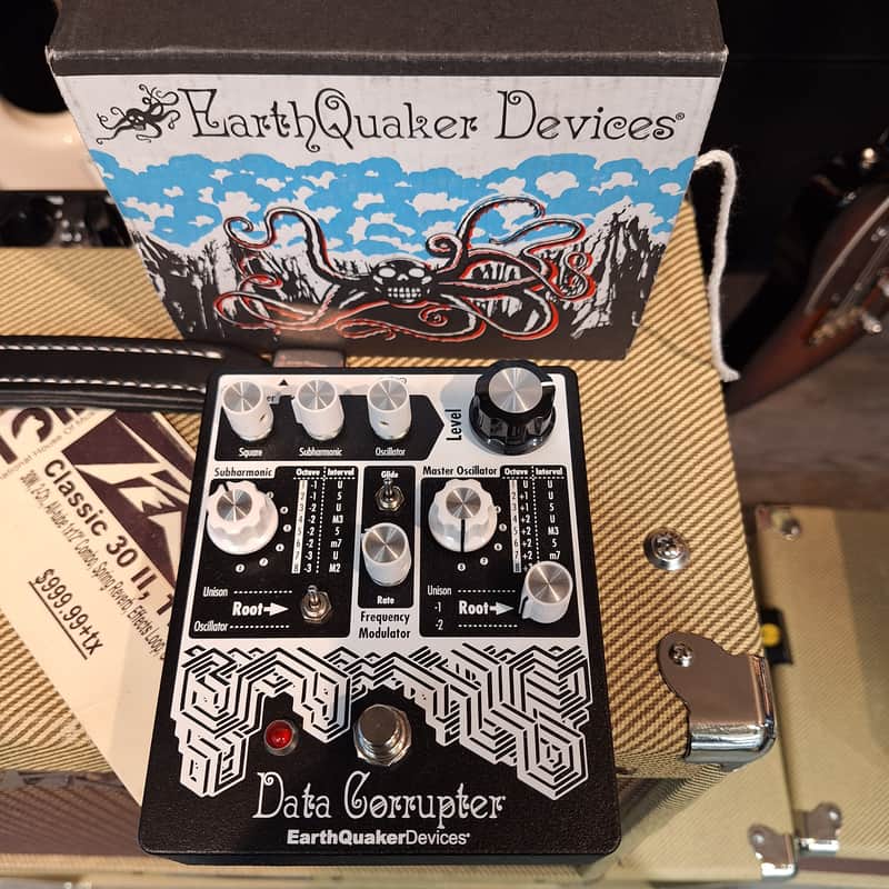 EarthQuaker Devices Data Corrupter Modulated Monophonic