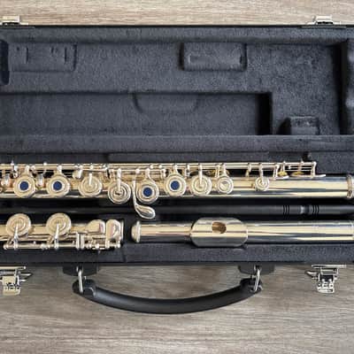 Yamaha YFL-262 Standard Open Hole Flute | Reverb