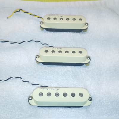 Orig Fender  Hot Noiseless Strat  Pickup Set  #053336/ #053326 image 2