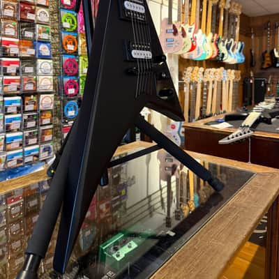 Jackson JS Series JS32T Rhoads with Amaranth Fretboard Present - Satin Black image 3