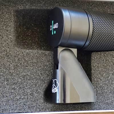 AKG D440 Instrument Mic image 3