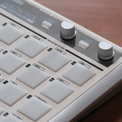 Korg padKONTROL USB Drum Pad Studio Controller 2005 - Present - White image 12