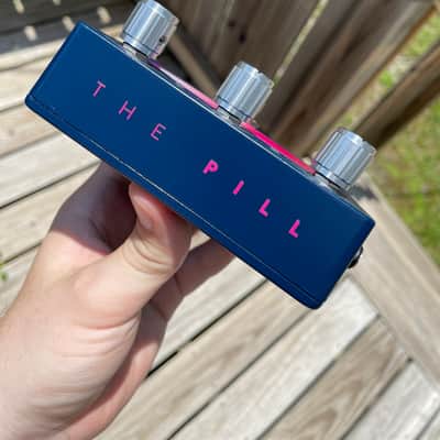 The Pill Pedal Stereo Ducking Sidechain Compression Pedal (With bag and a box) image 11