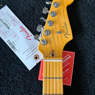 Fender American Ultra Stratocaster HSS Maple Ultraburst #US23025503 8 lbs 11.0 oz image 10