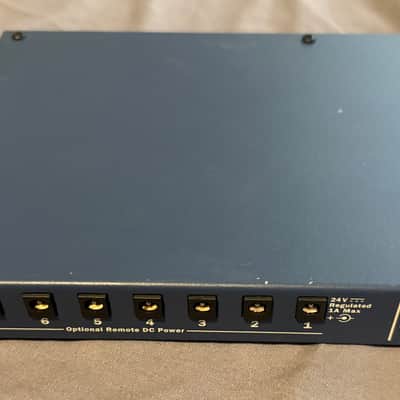 Aviom A-16D A-Net Distributor 2010s - Blue image 2
