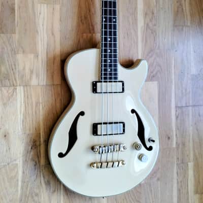 ベース Bacchus WL4-FM CUSTOM IV made in Japan WL4-FM CUSTOM IV