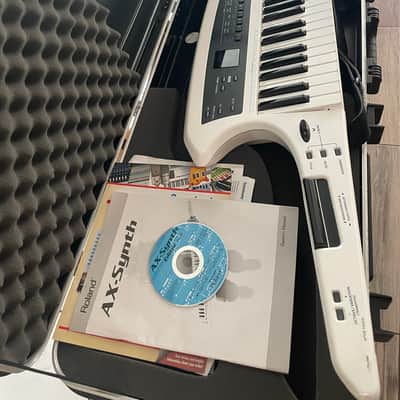 Roland AX-Synth 49-Key Shoulder Synthesizer 2009 - 2012 - White image 4