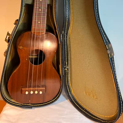 Vintage Kapalai by Kamaka Soprano Ukulele – Hand Made in Hawaii by Takamori – c. 1950s–60s – Provenanced Kāneʻohe Original OwnEr image 1