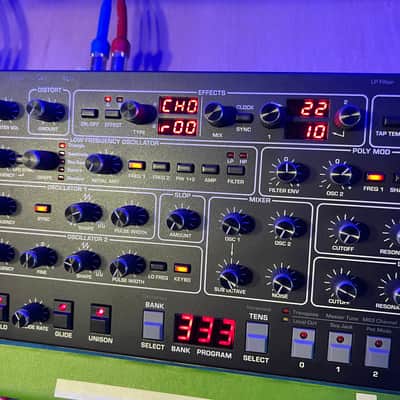 Sequential Prophet-6 Desktop 6-Voice Polyphonic Synthesizer 2018 - 2020 - Black with Wood Sides image 2