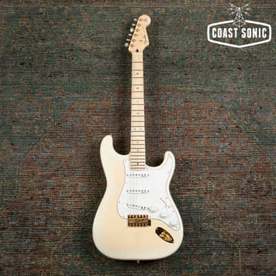 2024 Fender Richie Kotzen Stratocaster, made in Japan, Transparent White Burst image 2