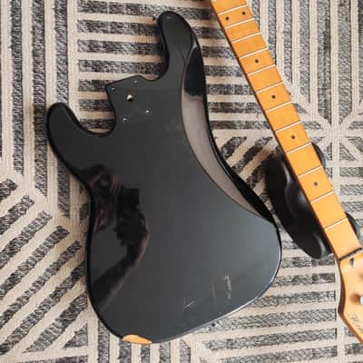 Hohner HP Bass PJ Body and Pickups HP Bass 1997 image 4