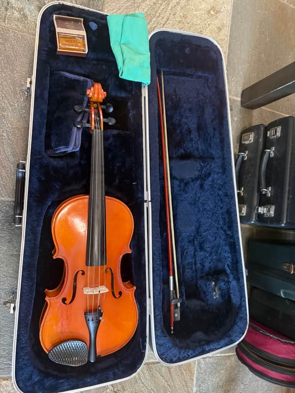15" viola with case and bow. Made in Romania image 1