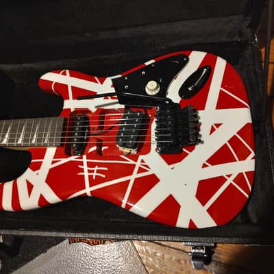 Kramer EVH Frankenstein 2019 - Striped image 3
