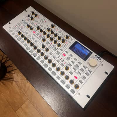 Korg Radias 2000s - Gray