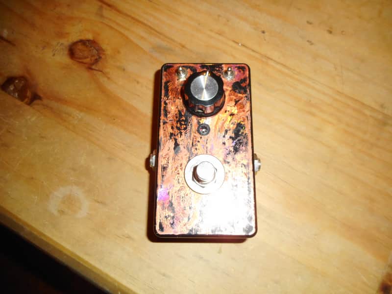 Kinnatone Custom Made Zoo Bee inspired Fuzz pedal 1of1 image 1