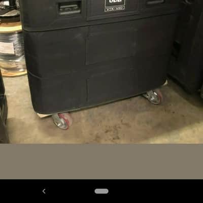 (16) JBL VTX V20 Line Array image 3