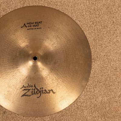 1990s Zildjian A 14" New Beat Hi Hat Bottom Cymbal 1438g image 1