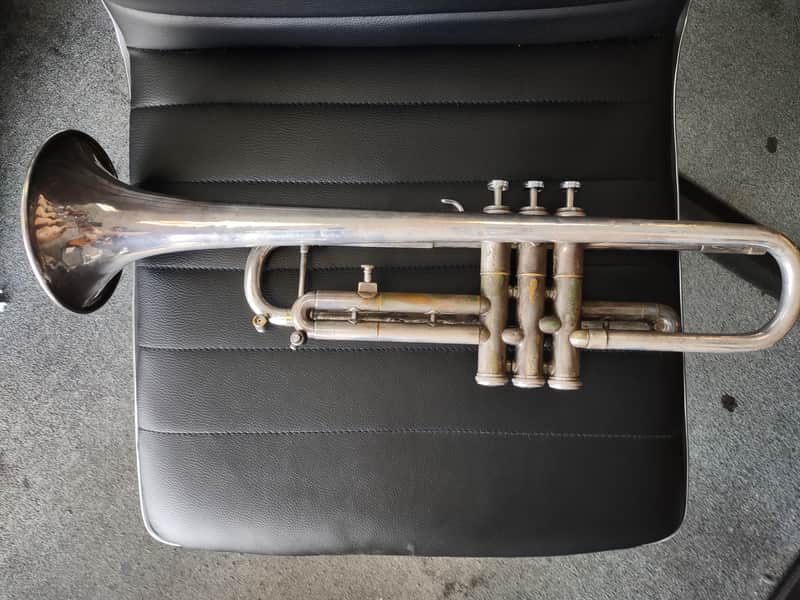USED Getzen Severinsen Model Eterna by Getzen Trumpet with Getzen Deluxe Trumpet Case image 1