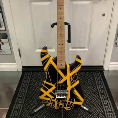 Charvel EVH Art Series 2004 - 2007 - Black / Yellow image 9