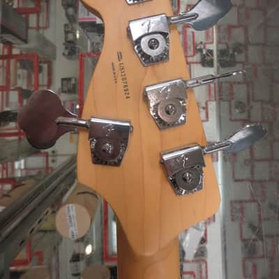 Fender 2012 American Deluxe Jazz Bass V image 9