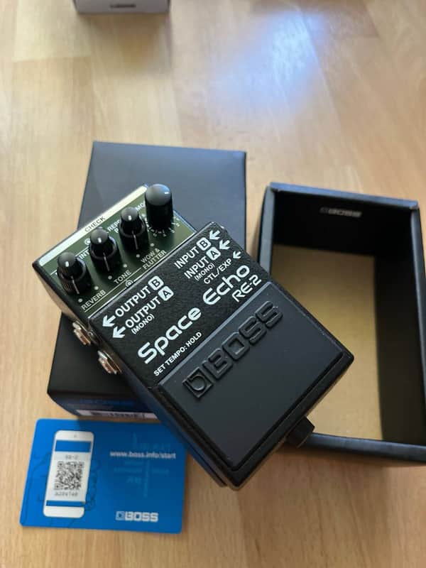 Boss RE-2 Space Echo 2022 - Present - Black / Green image 1