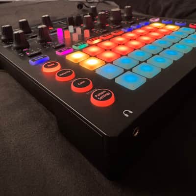 Novation Circuit Mono Station Paraphonic Synthesizer 2017 - 2021 - Black image 3