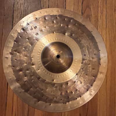 Buffalo Cymbalsmiths 18" B8 Tricked up and Sizzled 2026 - traditional patina image 2
