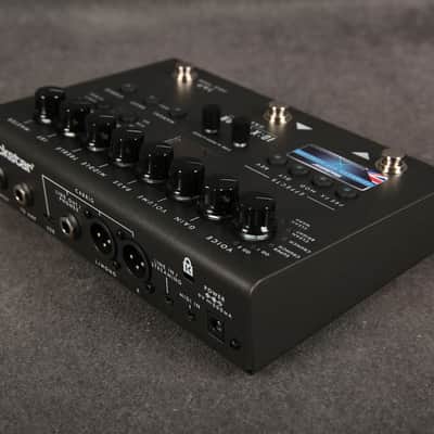 Blackstar ID:X Floor One Amp Modeller & Multi-FX Pedal - 2nd Hand image 3