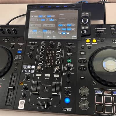 Pioneer XDJ-RX3 2-Channel Rekordbox / Serato All-In-One DJ System - Black image 4