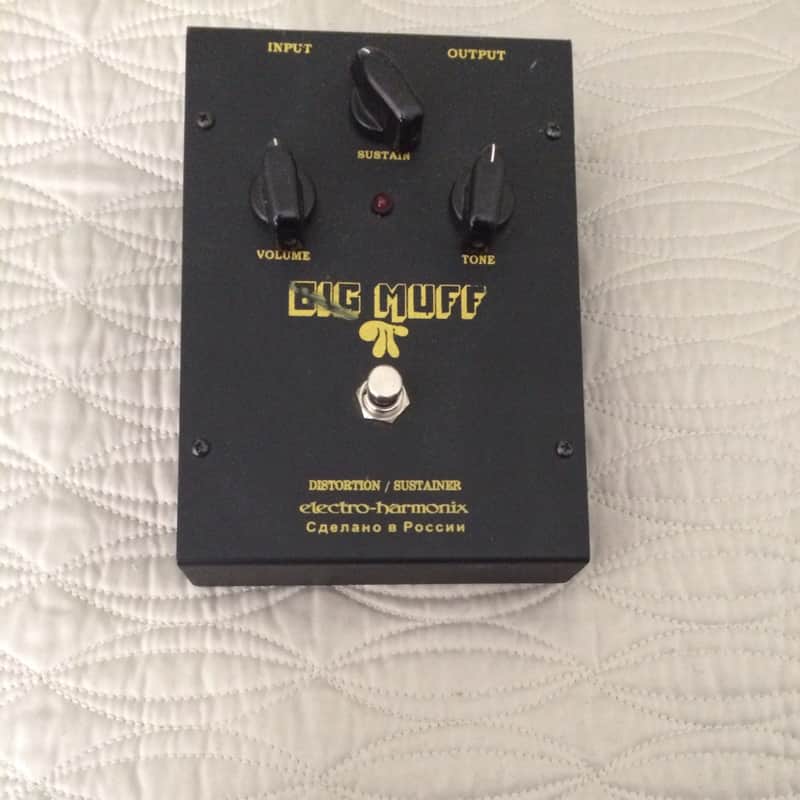 Electro Harmonix Russian Big Muff Fuzz Pedal Guitar/Bass Black and Yellow image 1