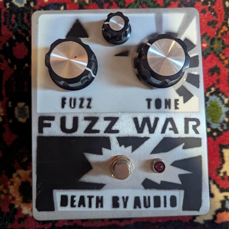 Death By Audio Fuzz War