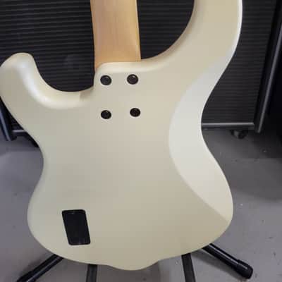 Rare-Cort- Billy Cox Signature Model Freedom Bass 2000 - Antique White image 14
