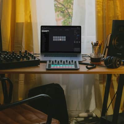 Adam Audio T5V Active Studio Monitor (Pair) with Gator Studio Monitor Isolation Pads, Hosa Technology CPR-203 1/4" to RCA and StreamEye Polishing Cloth image 6