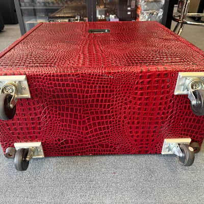 Mesa Boogie 4x12 4FB Oversized Recto Cabinet- Custom Red Crocodile Tolex 2007 - w/cover + casters image 18