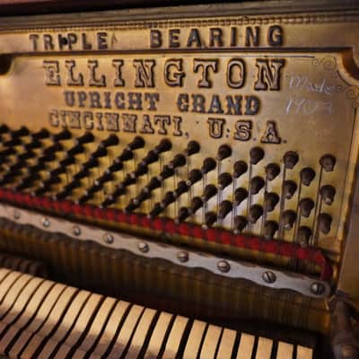 Ellington Upright Grand Player Piano 1903 - Mahogany image 4